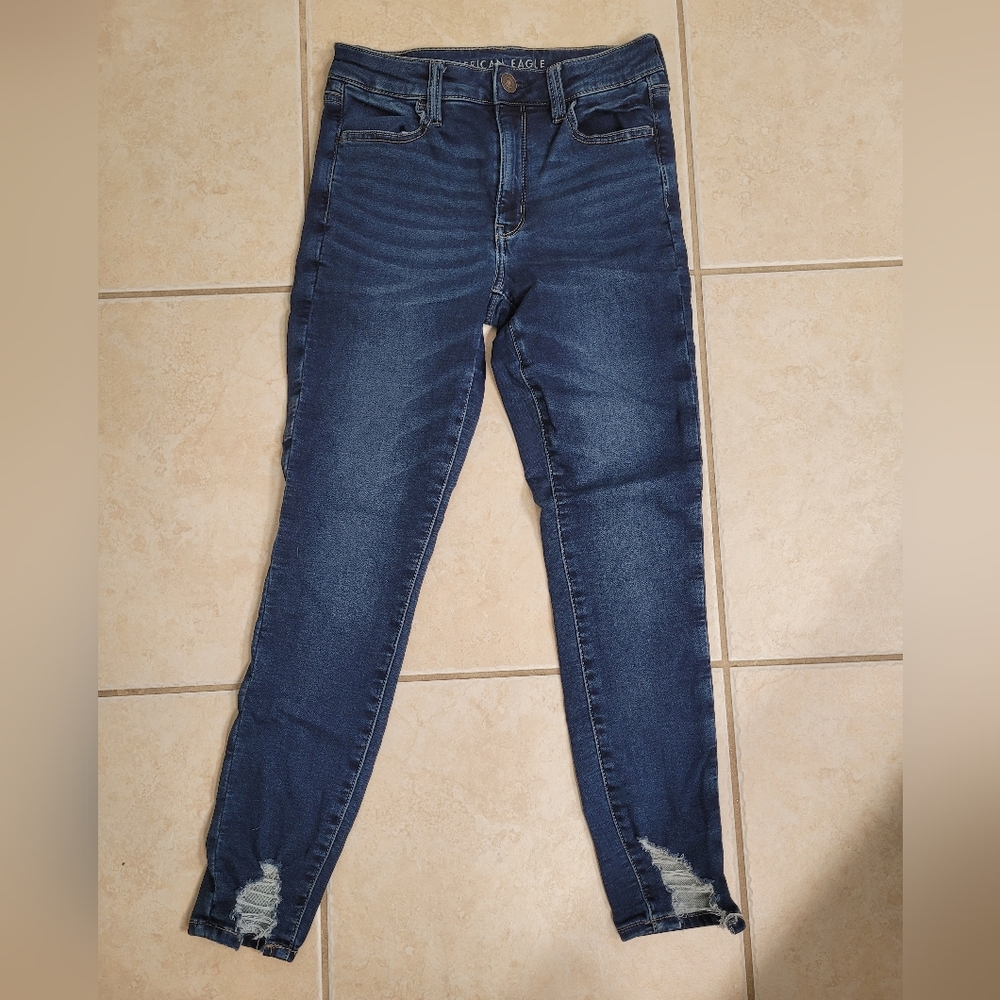 AMERICAN EAGLE Next Level Stretch Jegging Jeans ** Size 6 **